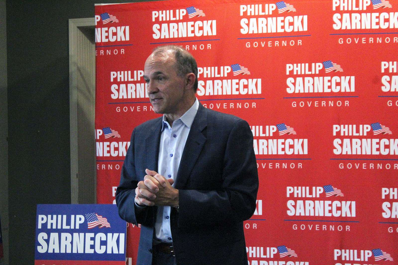 Republican gubernatorial candidate Philip Sarnecki introduced himself and discussed the need for state budget cuts during a gathering Monday at Thirsty's in Hays. Photo by Cristina Janney/Hays Post 