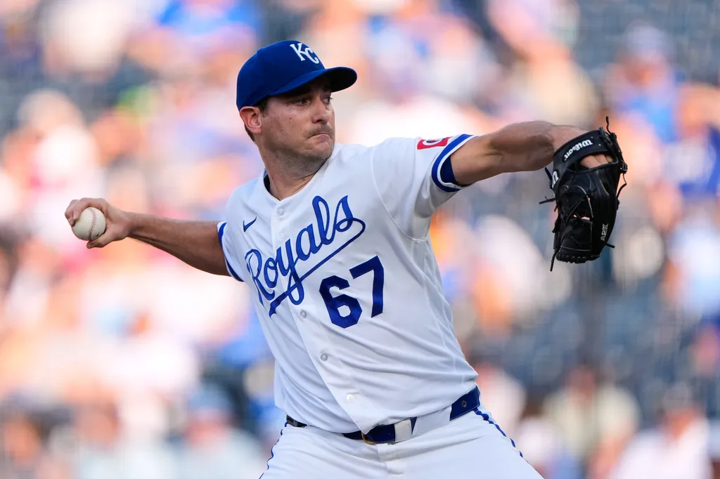 Kansas City Royals starting pitcher Seth Lugo throws during the first inning of a baseball game, Wednesday, June 10, 2026, in Kansas City, Mo. (AP Photo/Charlie Riedel)