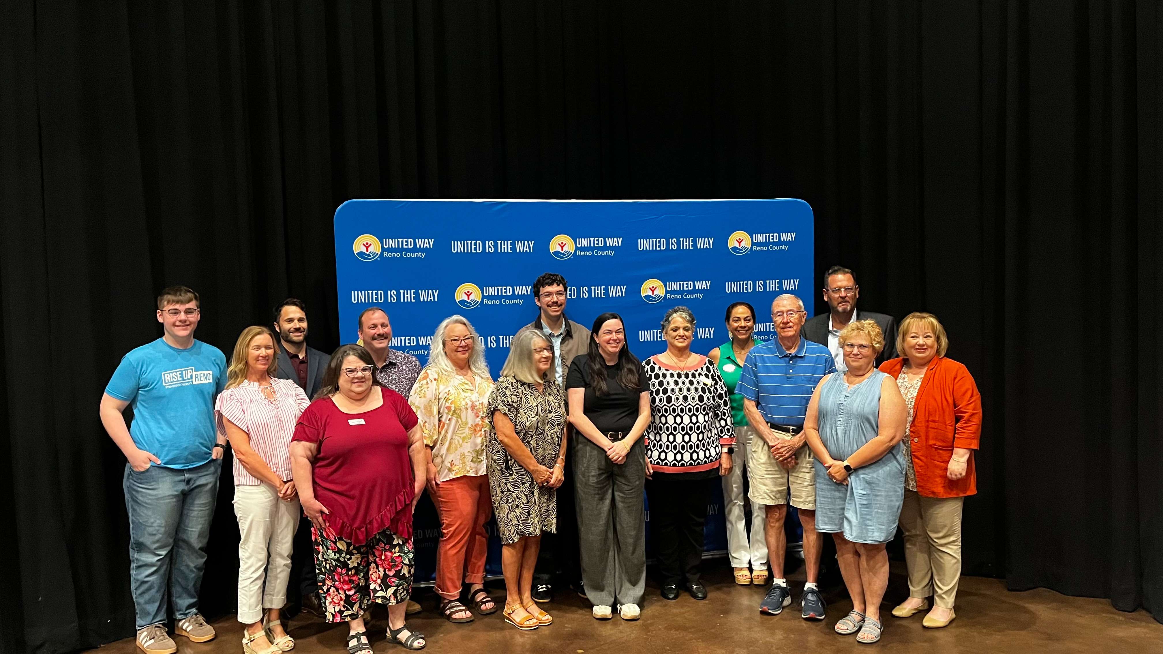 Recipients and volunteers for the Healthier Communities category. (Hutch Post photo)