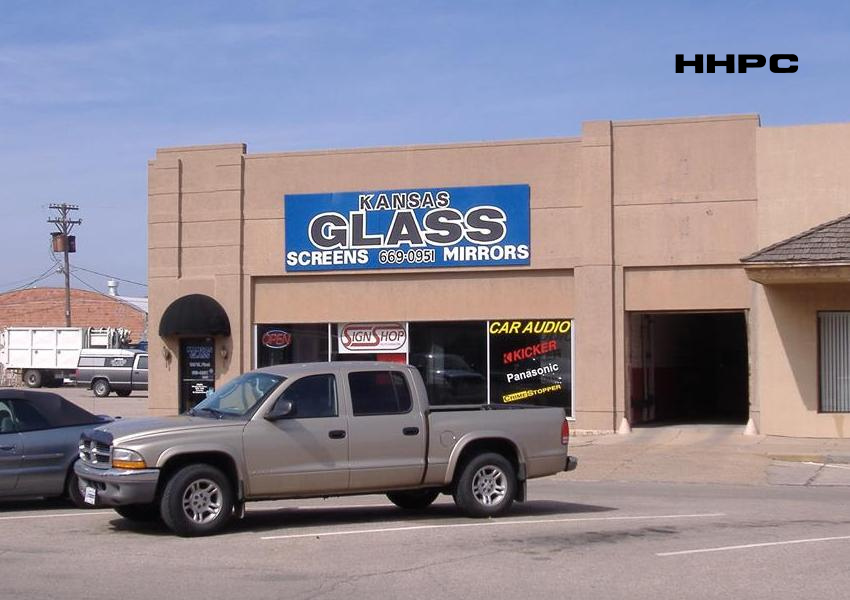Superior Motors - Kansas Glass - 108 W. 1st - c. 2022. Courtesy of the Conard-Harmon Collection.