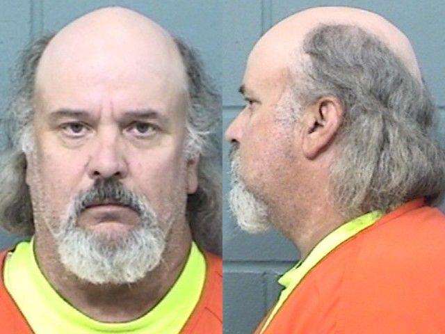 Jackie Thomas Jr., Violate offender registration act (3 or more convictions), arrested 06/17