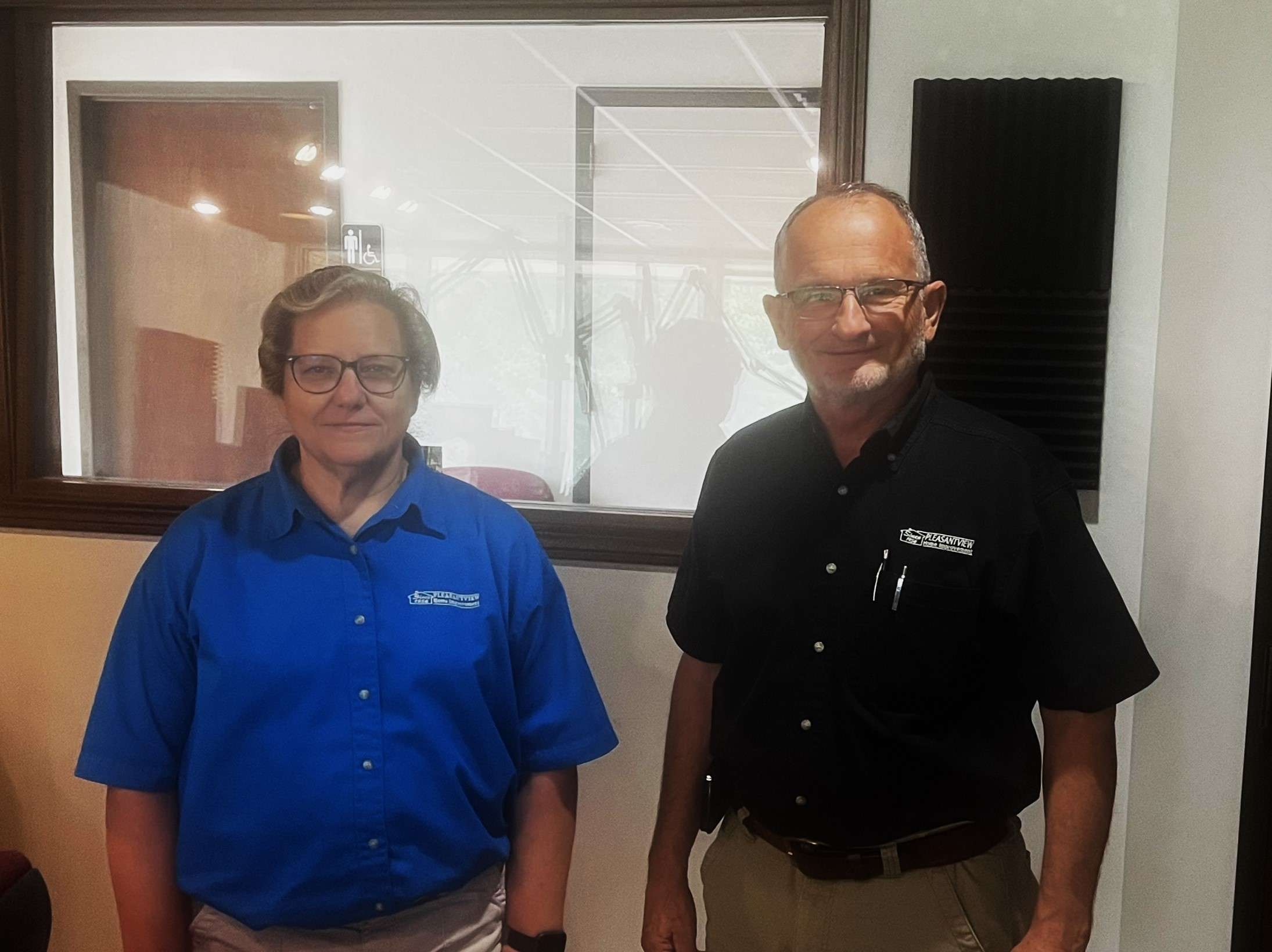 Shirley Nisly (L) and Vern Wickey (R) of Pleasantview Home Improvement