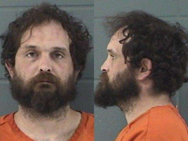 Derek Brown, Interference with LEO - Knowingly flee by means other than motor vehicle for misdemeanor case; Criminal damage to property; Domestic battery, arrested 06/21