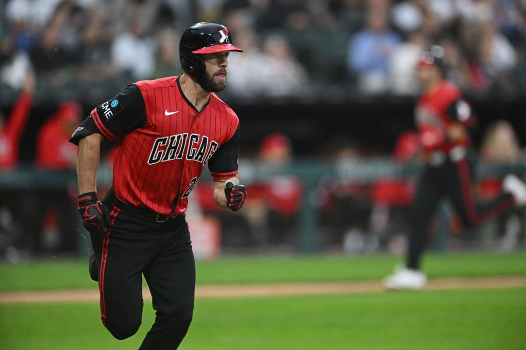 Chicago White Sox's Tristan Peters runs to first base while hitting a two-run single during the third inning of a baseball game against the Kansas City Royals in Chicago, Friday, June 26, 2026. (AP Photo/Paul Beaty)