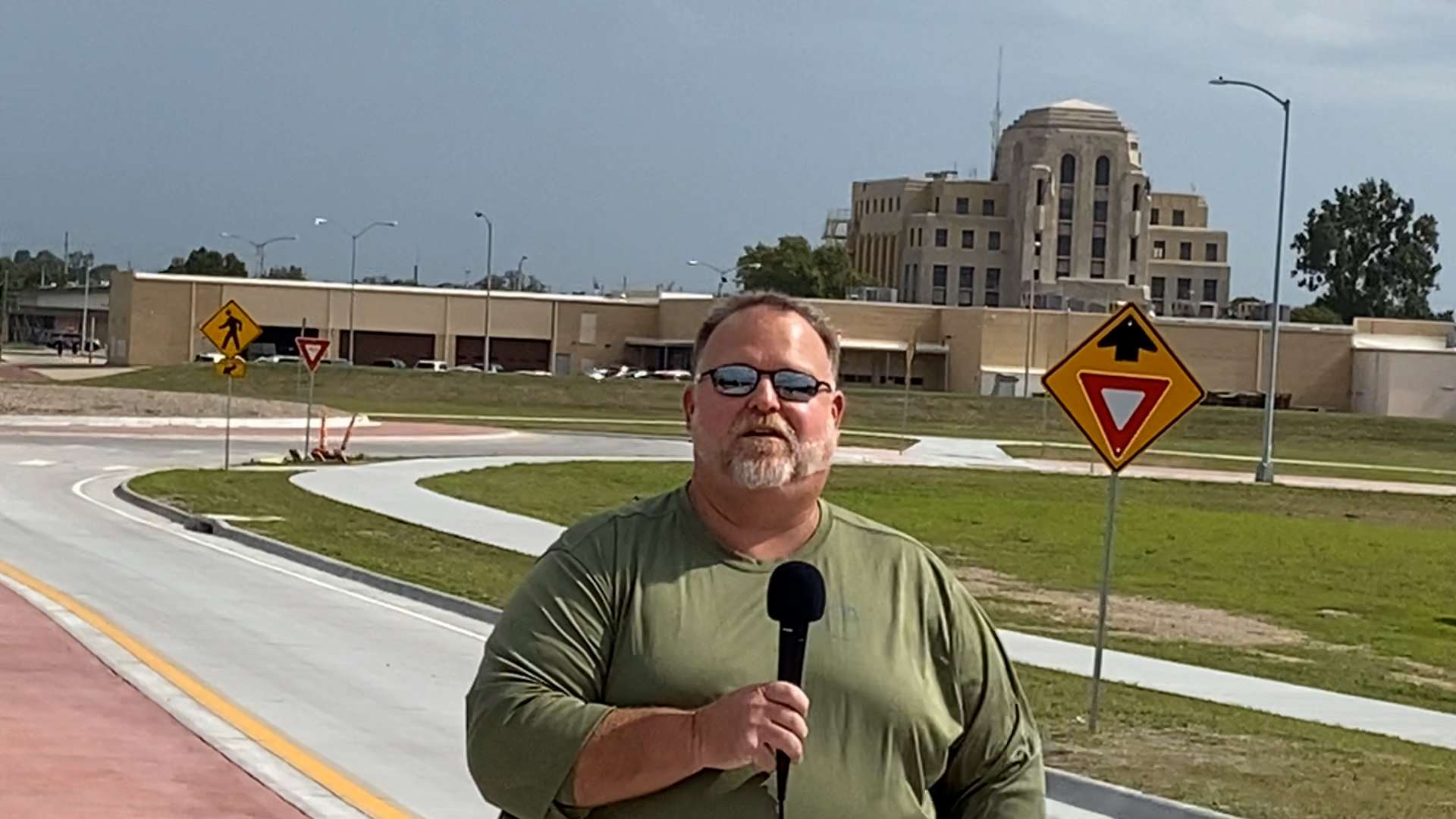 Cecil Weible, Director of Public Works - Hutch Post photo