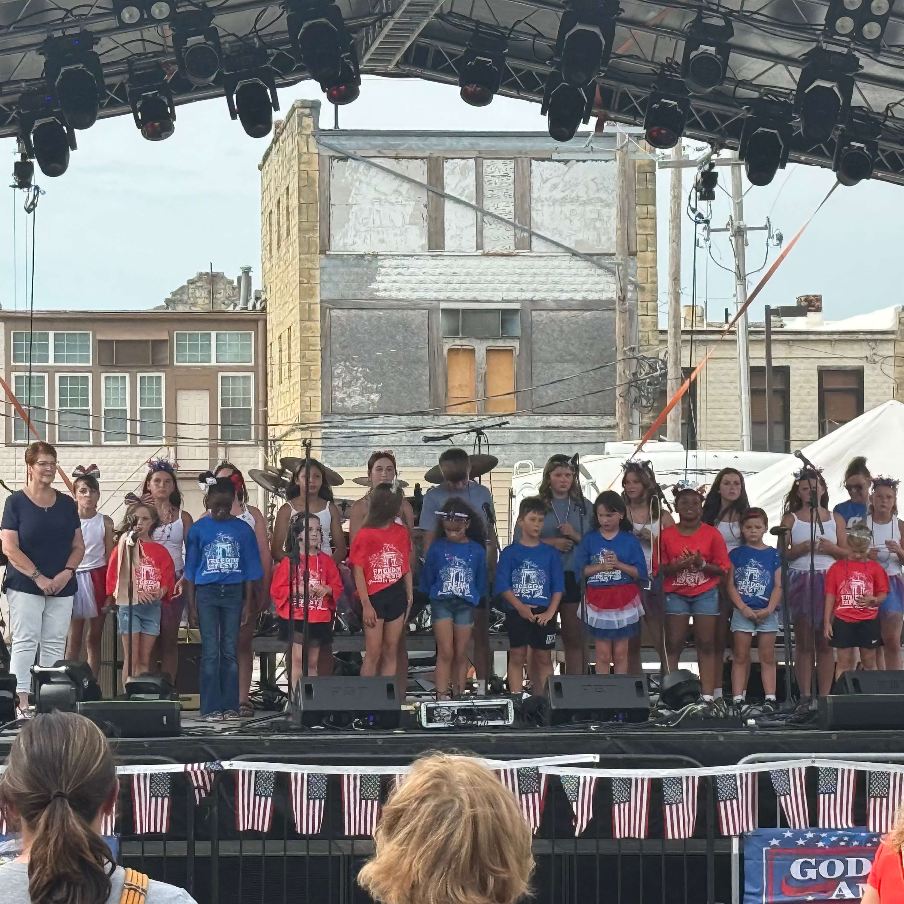 Patriotic sings - Local youth sing patriotic songs to begin Freedom Fest