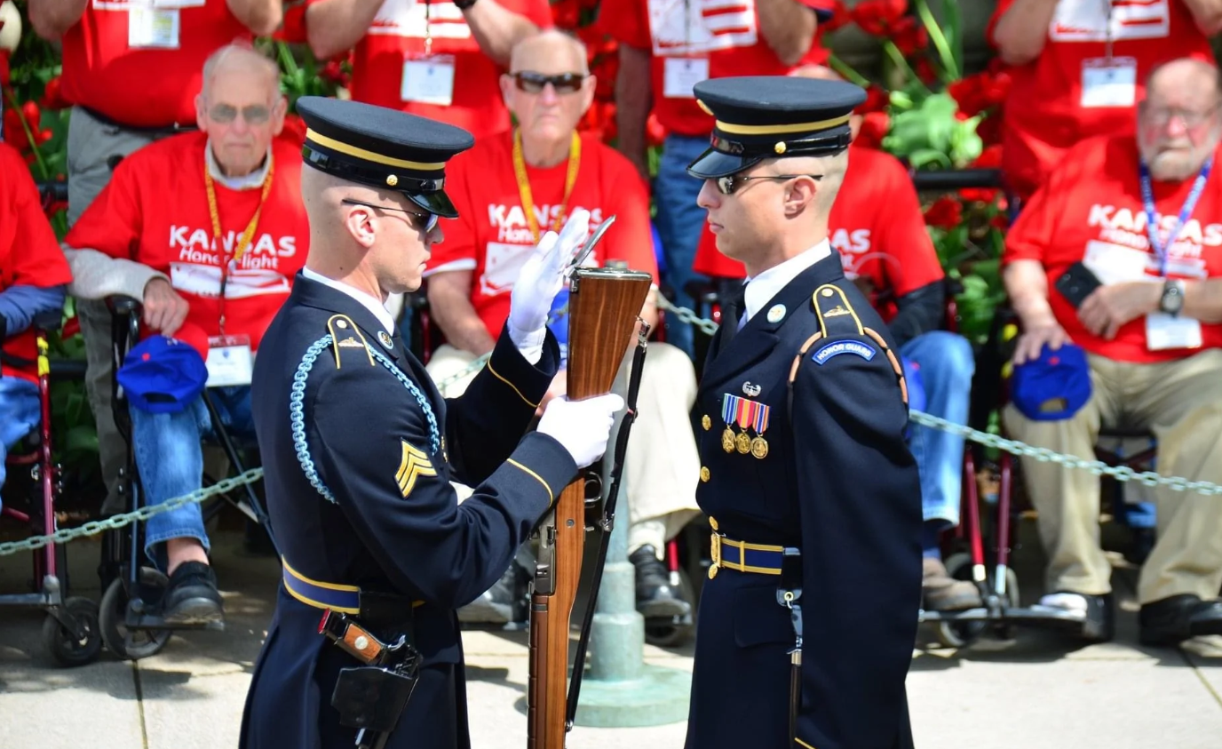 (Photo courtesy Kansas Honor Flight)