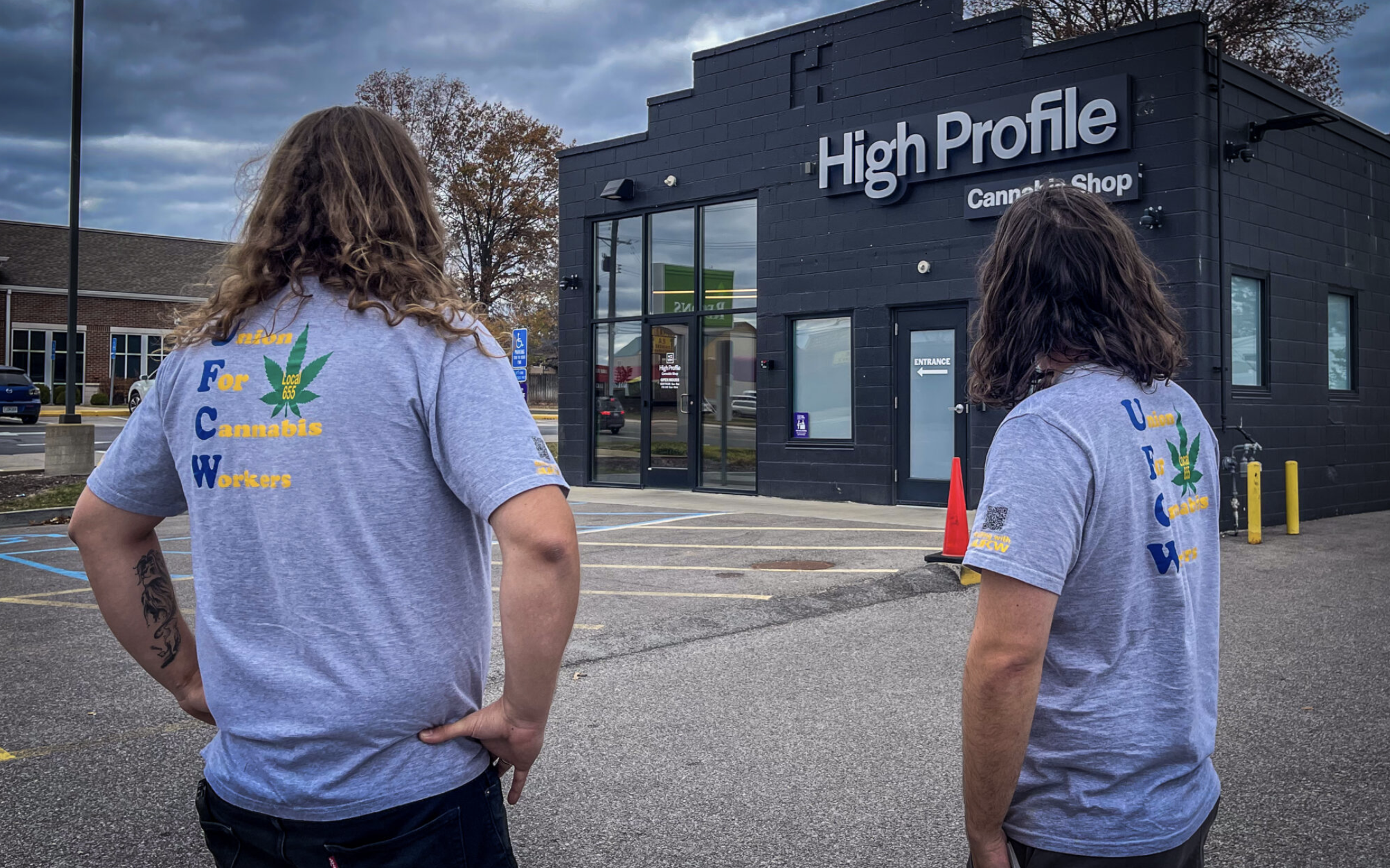 Sean Shannon, lead organizer with the United Food and Commercial Workers International Union Local 655 (left), and former budtender-turned-organizer Danny Foster visited several marijuana dispensaries in eastern Missouri in November to talk to employees about unionizing (Rebecca Rivas/Missouri Independent).
