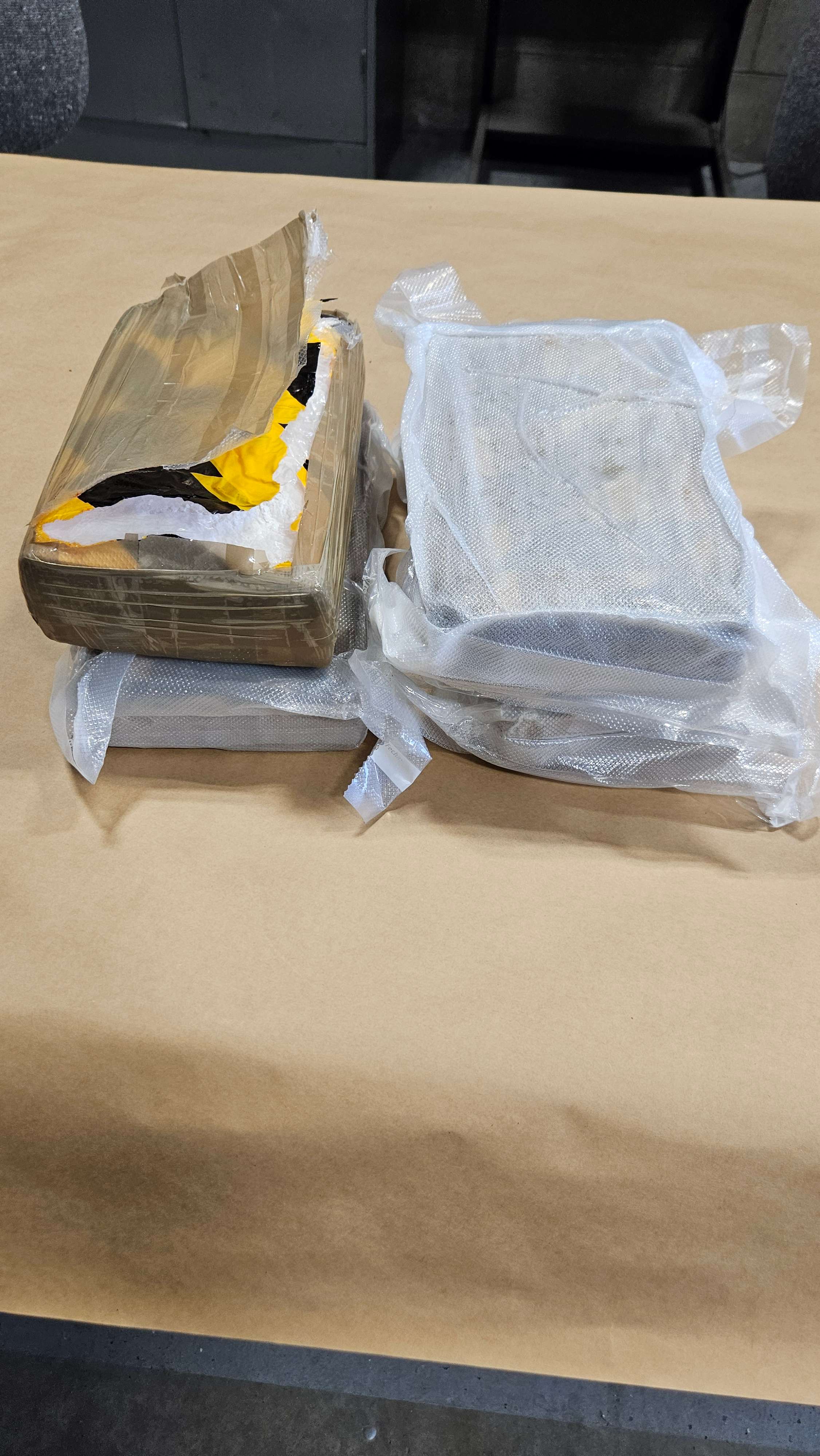 NSP Cocaine drub bust on I-80 near Brady, Ne. (NSP)