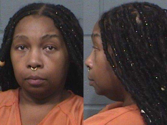 Janien Brown, Cancelled/suspended/revoked driver's license; Failure to appear (Two counts), arrested 07/08