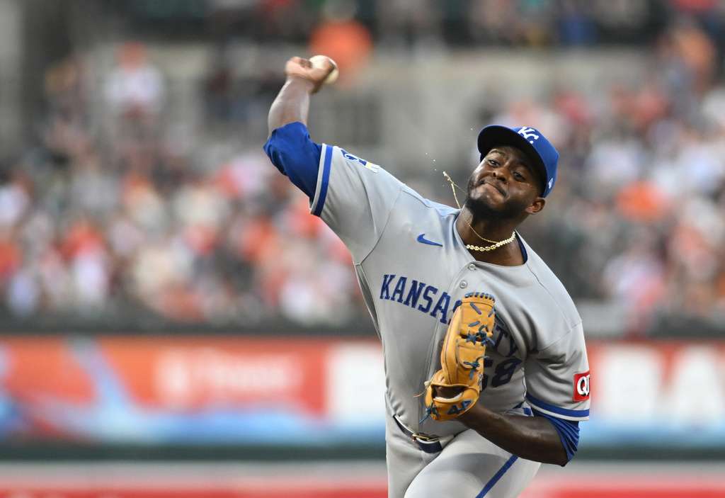 Kansas City Royals starting pitcher Luinder Avila delivers against the Baltimore Orioles during the first inning of a baseball game, Friday, July 10, 2026, in Baltimore. (AP Photo/Steve Ruark)