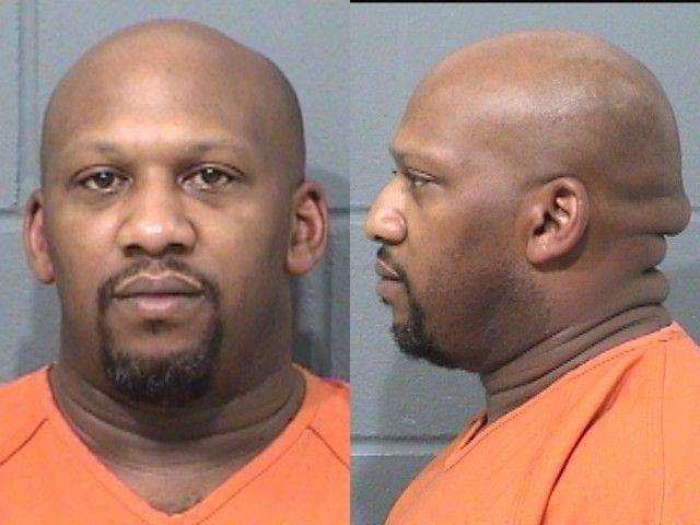 Jesse Lynn, Interference with LEO; Obstruct/resist/oppose felony warrant service or execution; Battery on LEO; Physical contact with county or city officer on duty; Probation violation, arrested 07/18