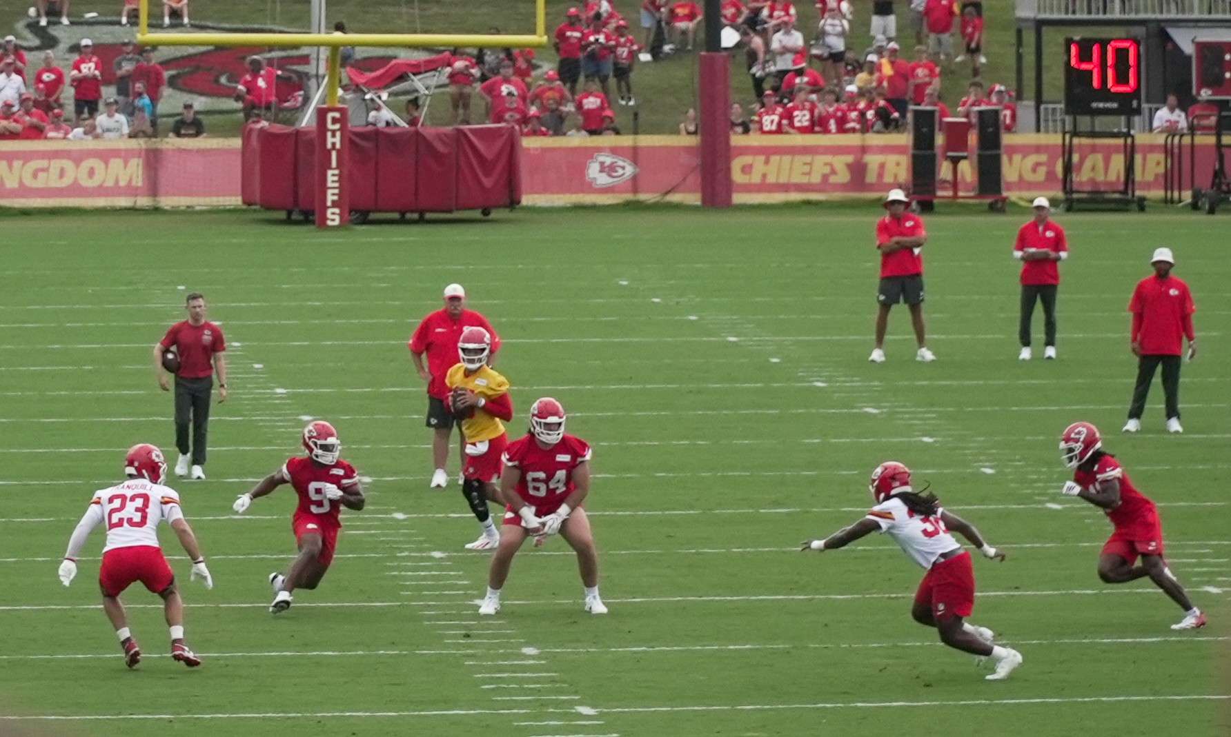 New Chiefs running back Kenneth Walker (9) runs a route during an 11-on-11 drill at Chiefs Training Camp/ Photo by Justin Peacock