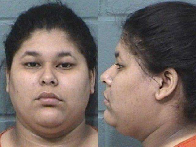 Iramis Beson-Botello, Operate a motor vehicle without a valid license, arrested 07/29