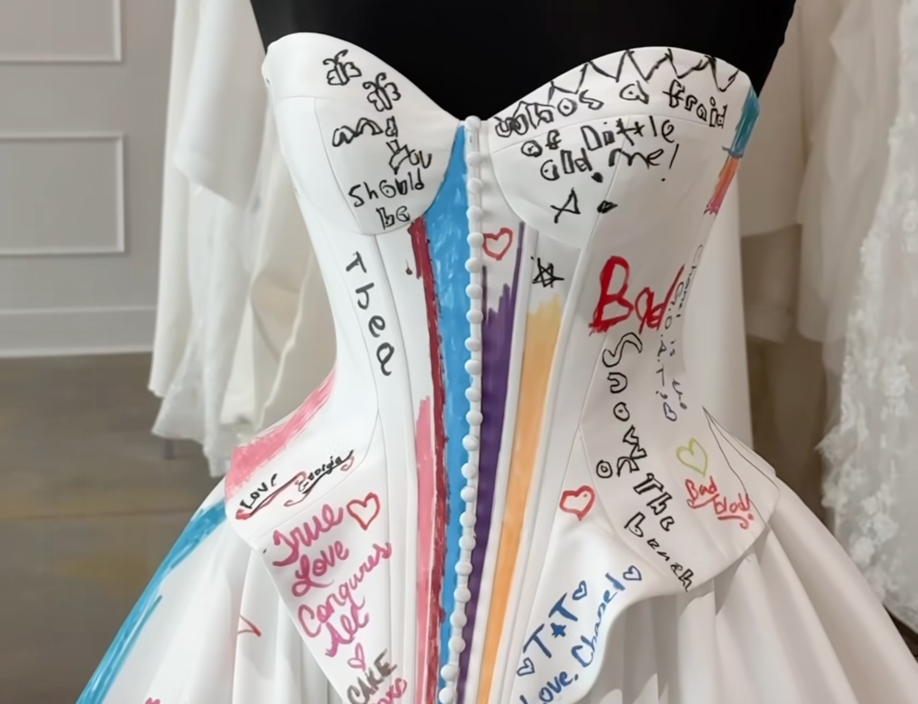 Photo from the Savvy Bridal video