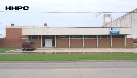 Far-Mar-Co Research Center - Underground Vaults & Storage Corporate Offices - 906 N. Halstead - Sept. 21, 2018. Courtesy of the Conard-Harmon Collection.