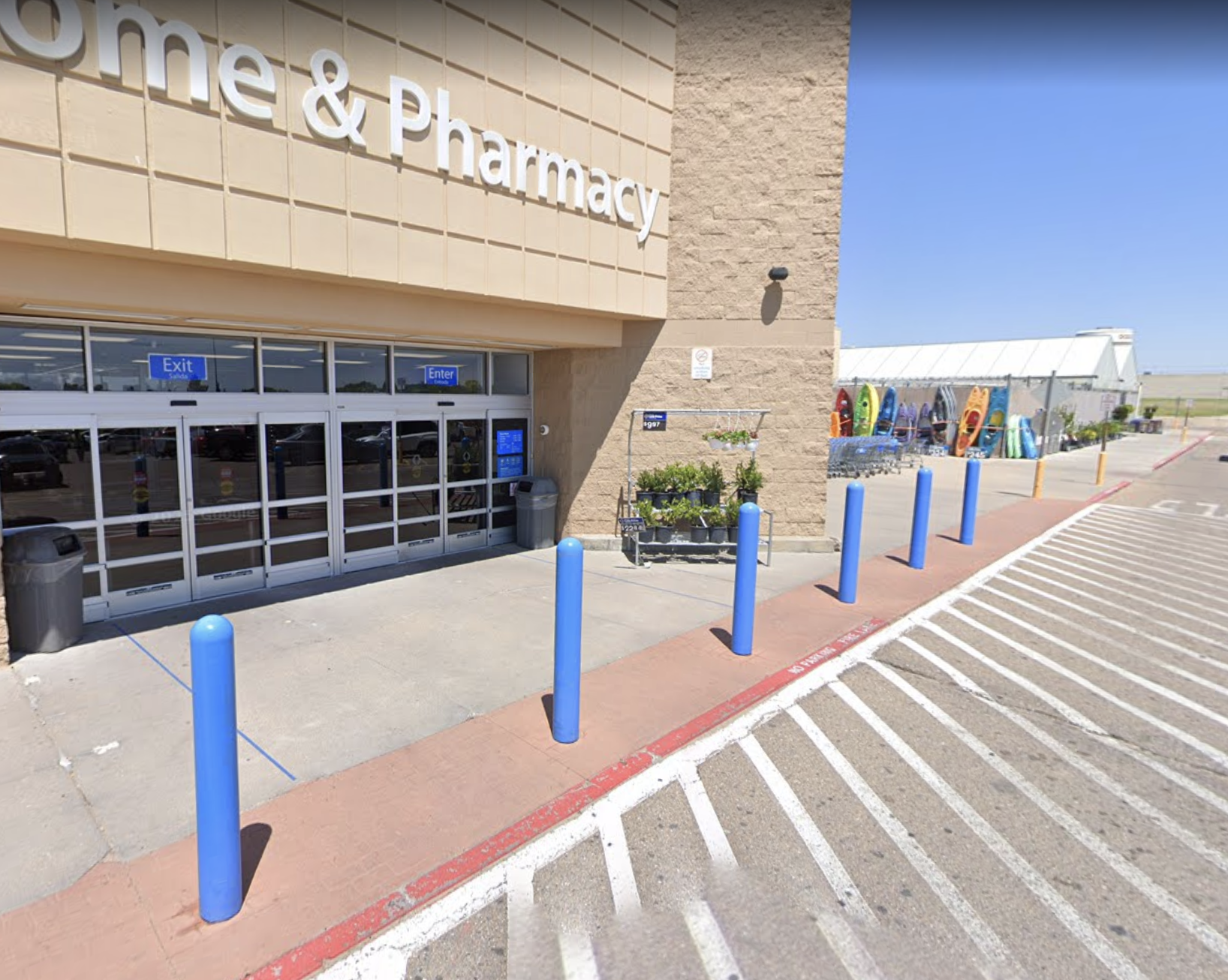 Phone threat briefly shut down SW Kansas Walmart