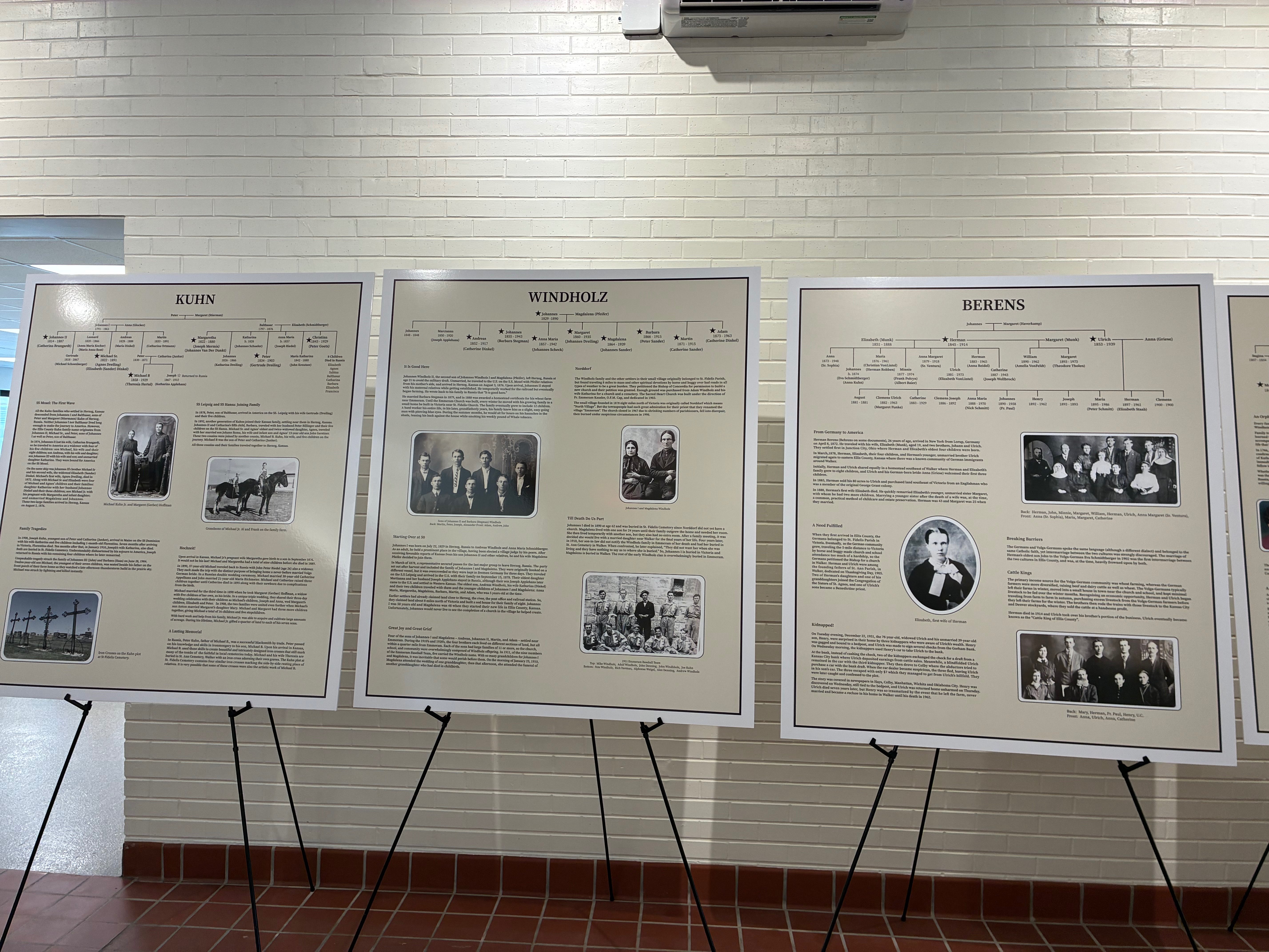 Family trees and history for the Kuhn, Windholz and Berens families 