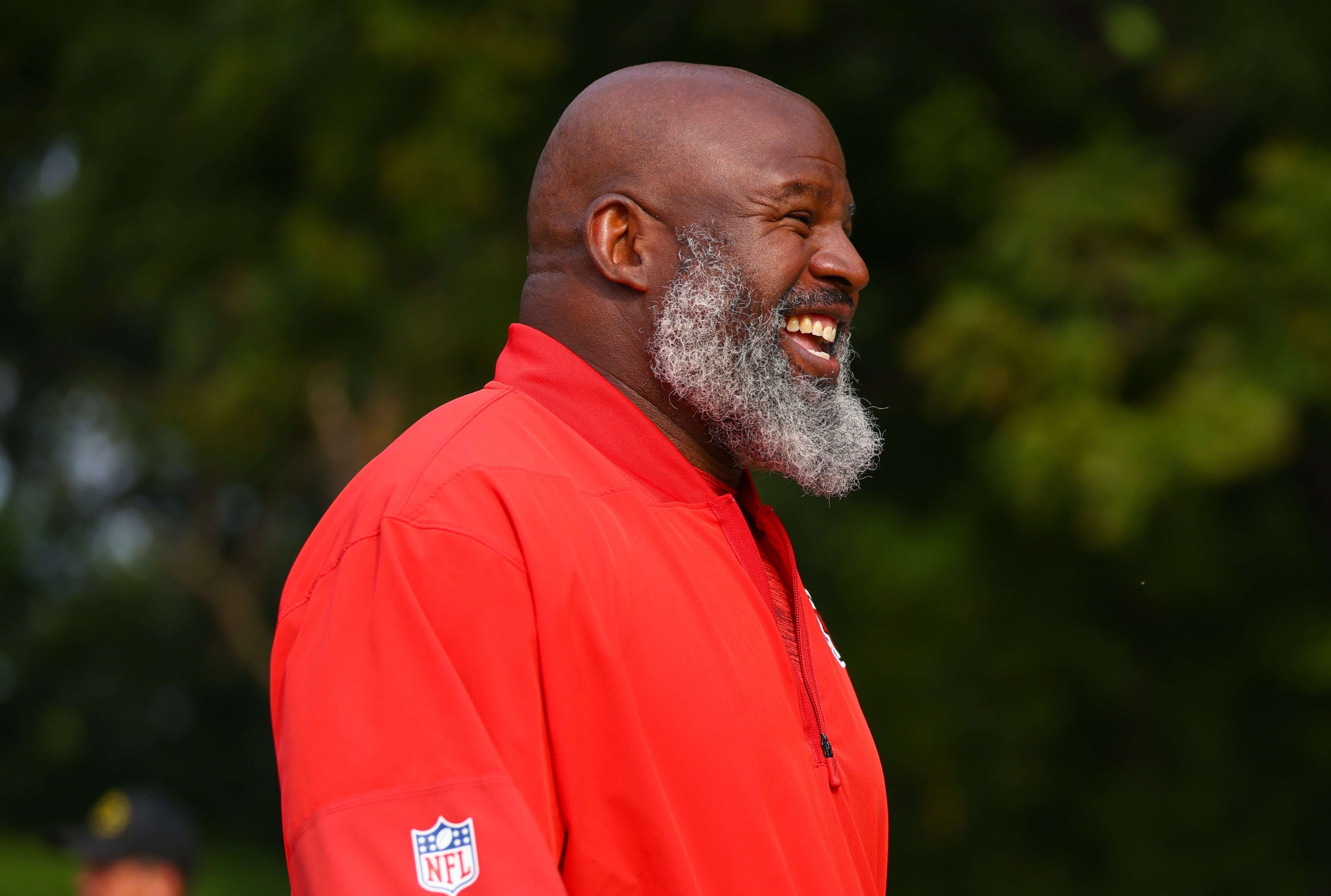 Kansas City Chiefs offensive coordinator Eric Bieniemy returned to the team Monday, August 10, 2026 for his first training camp practice since his wife was shot at their Virginia home. (St. Joseph Post photo)