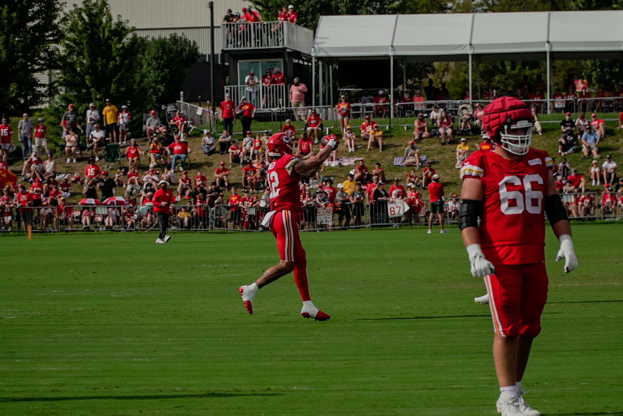 Chiefs third year tight end Jared Wiley makes a catch during a drill at Chiefs Training Camp/ Photo by Justin Peacock