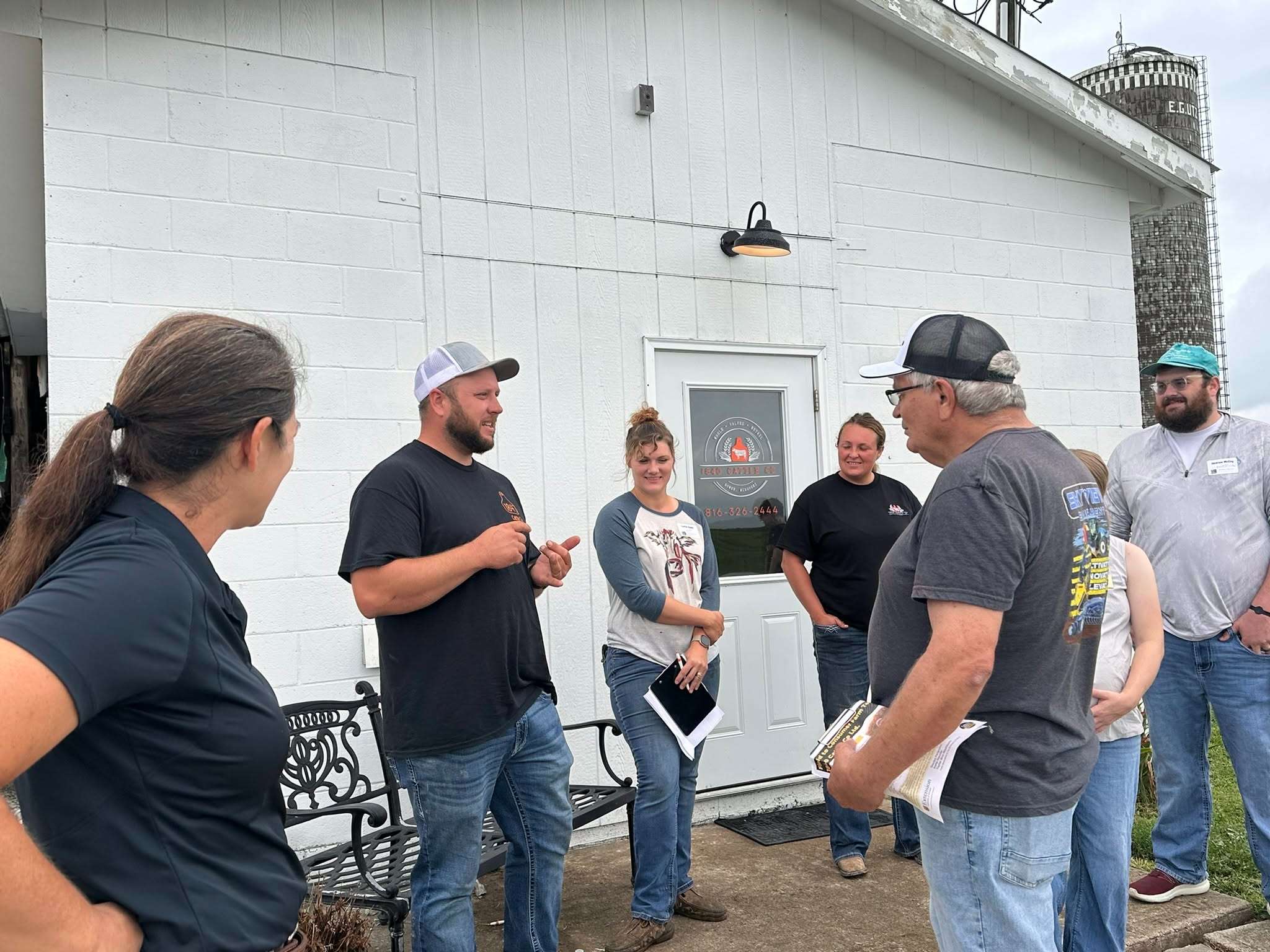 Ag Leaders and Community members meet at 1840 Cattle Co. Credit: MU Extension.