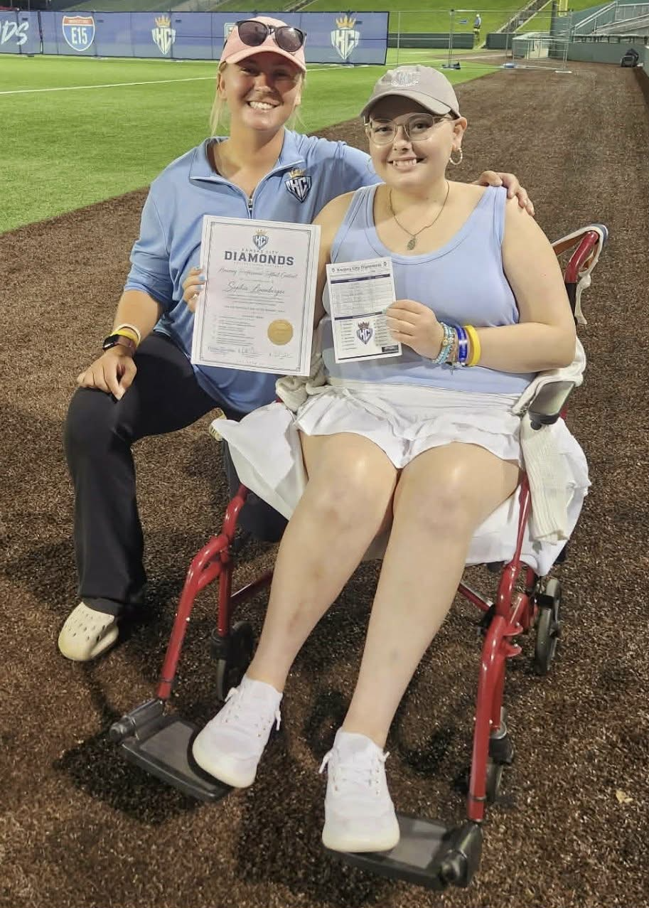 Sophia Linenberger and the Kansas City Diamonds. Courtesy photo 