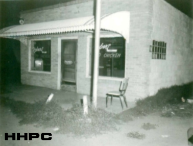 Robert Lee BBQ &amp; Fried Chicken - 918 S. Plum - Sept. 15, 1972 (Officer Ken Kennedy murdered here on sting op). Courtesy of the Conard-Harmon Collection.