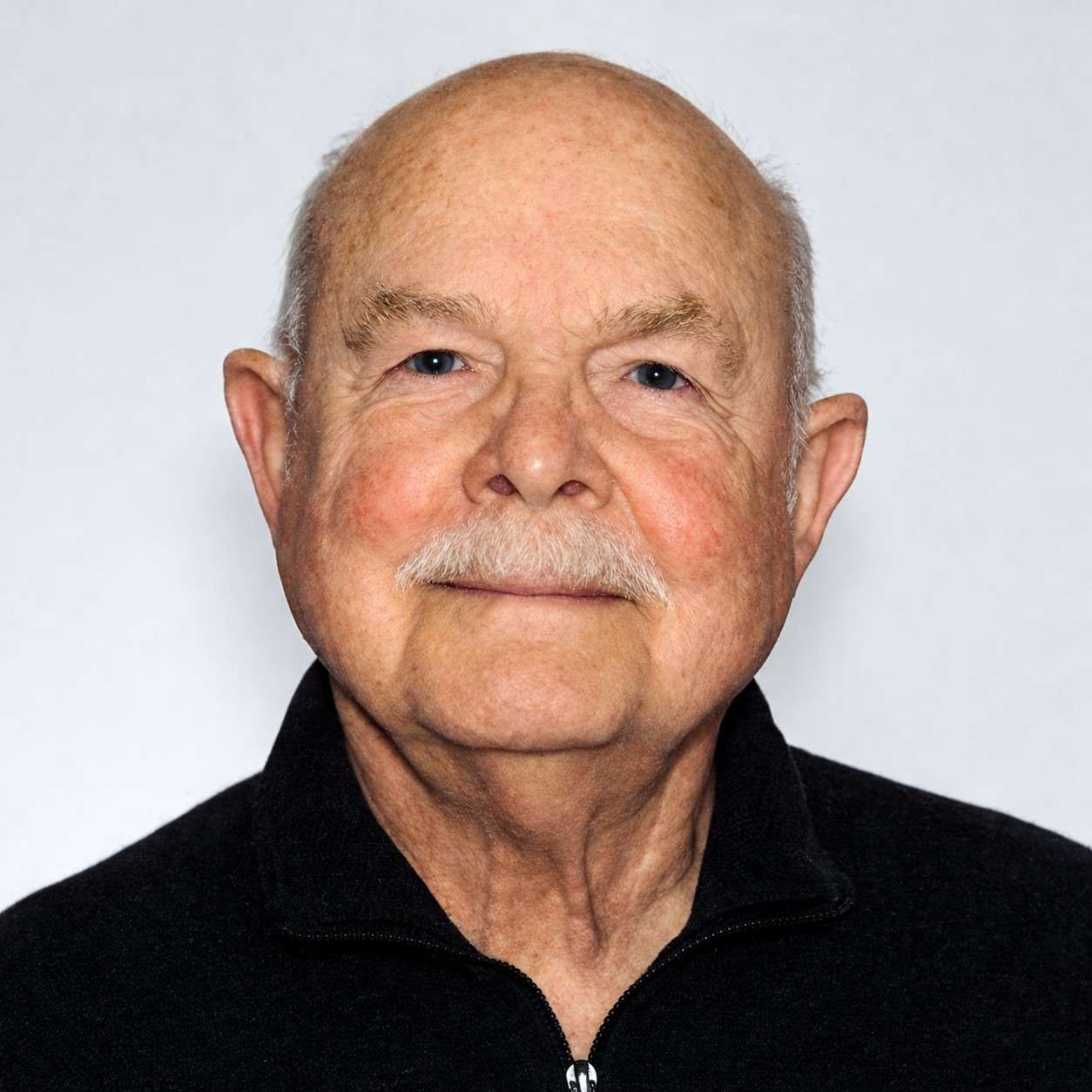 Robert Thompson obit photo.jpg