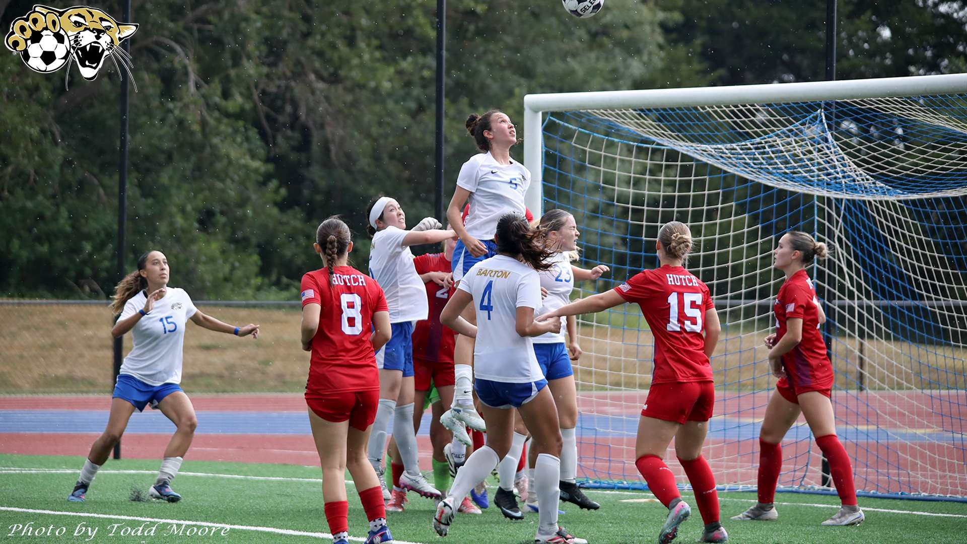 Analys Silva rises high for a header (BartonSports.com)