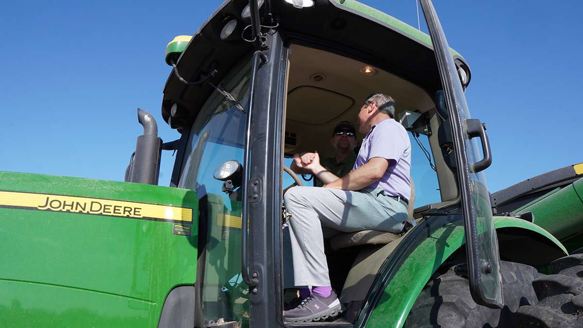 Tour at Flickner Farm (Courtesy K-State Research and Extension)