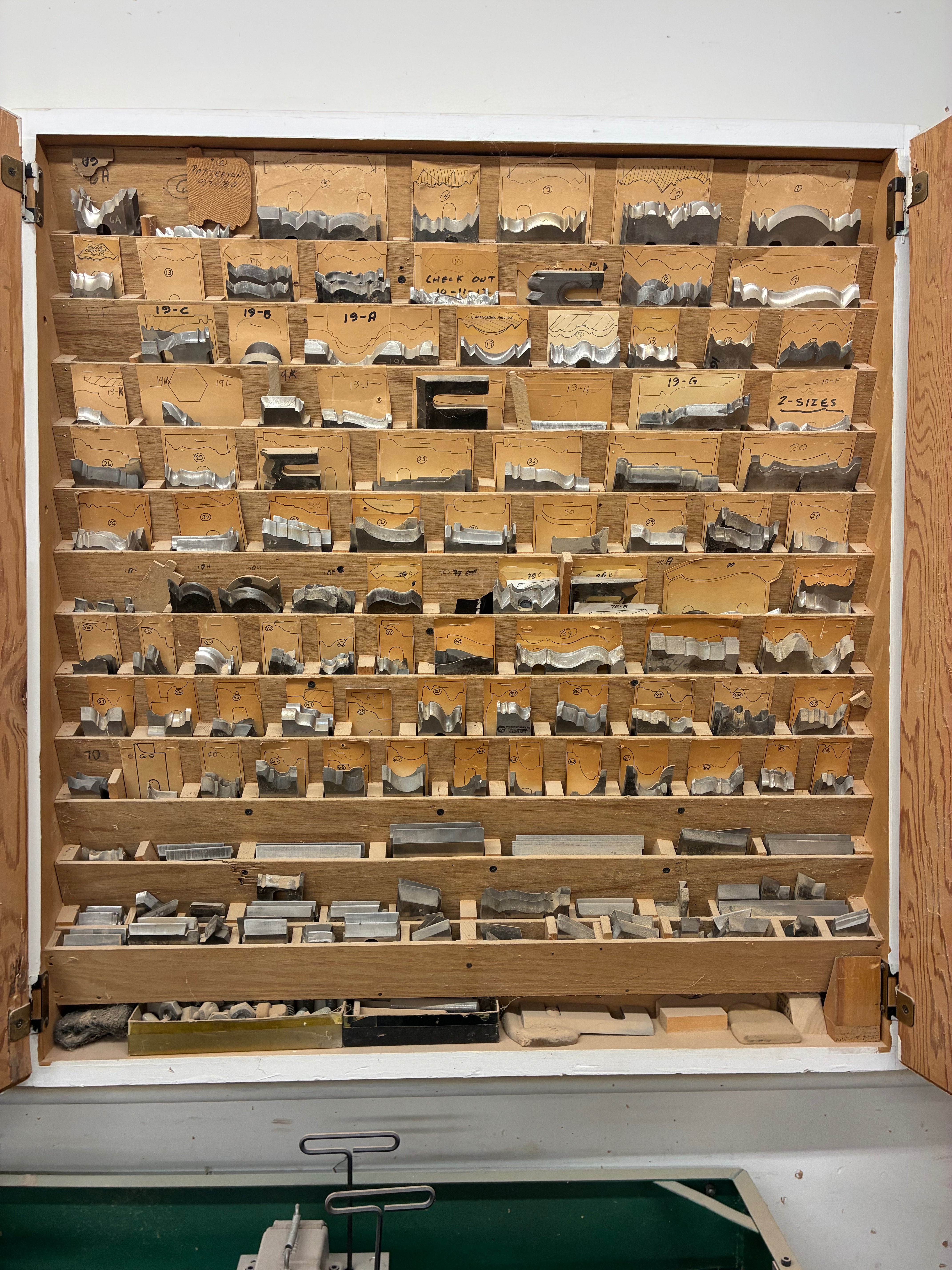 Molding cutter knives in various profiles used to create decorative shapes and edges in wood.<br>