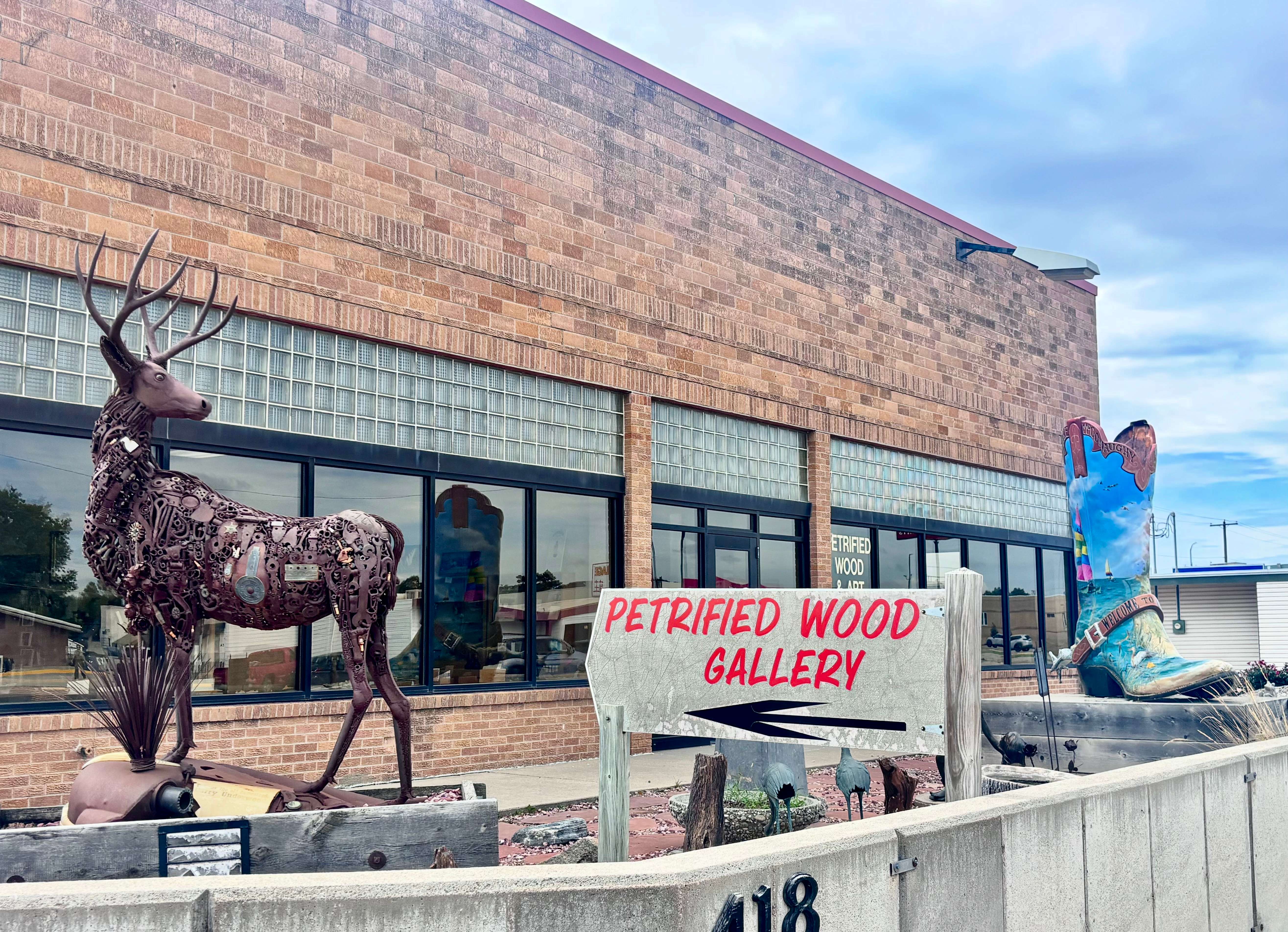 Petrified Wood & Art Gallery in Ogallala, Ne
