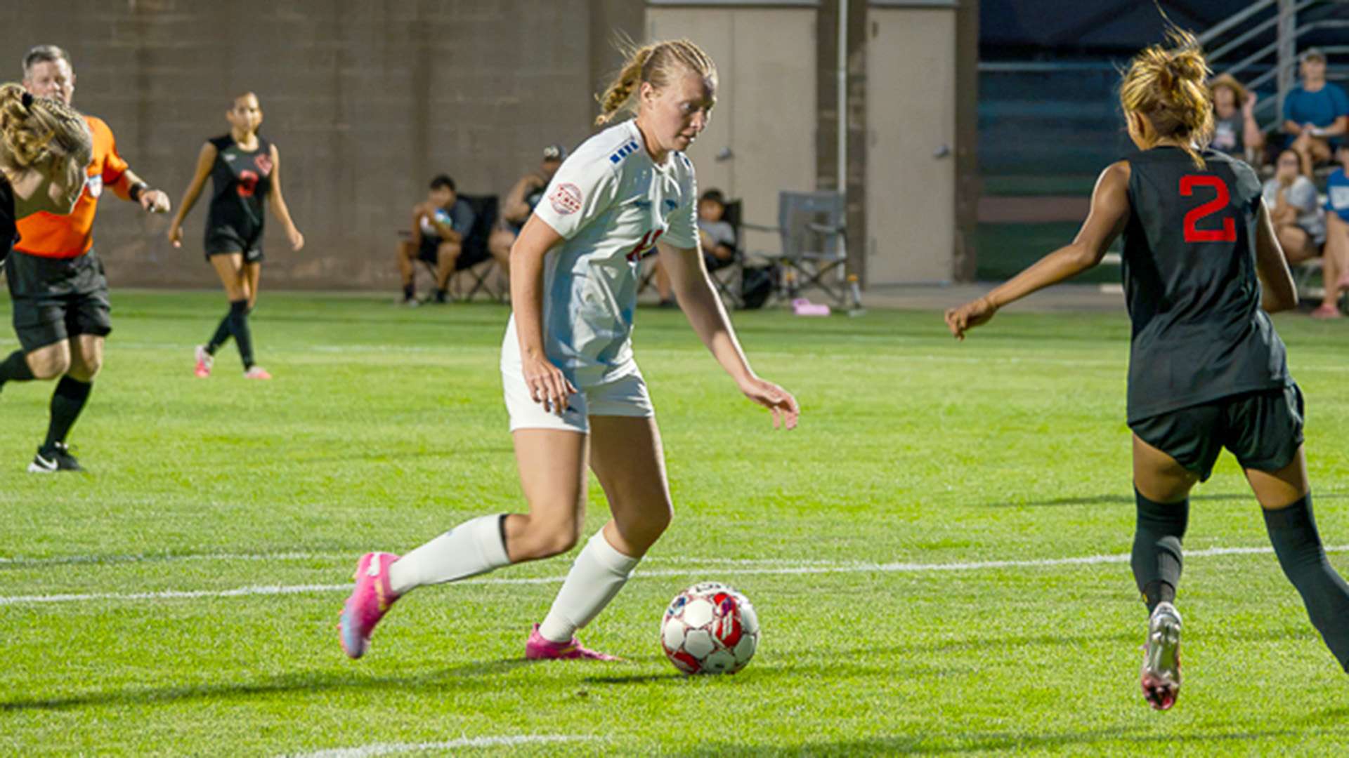With a seven-point week last week, Blue Dragon sophomore forward Isabell Van Fleet is this week's KJCCC Division I Women's Soccer Player of the Week. (Abby Filippi/Blue Dragon Sports Information)