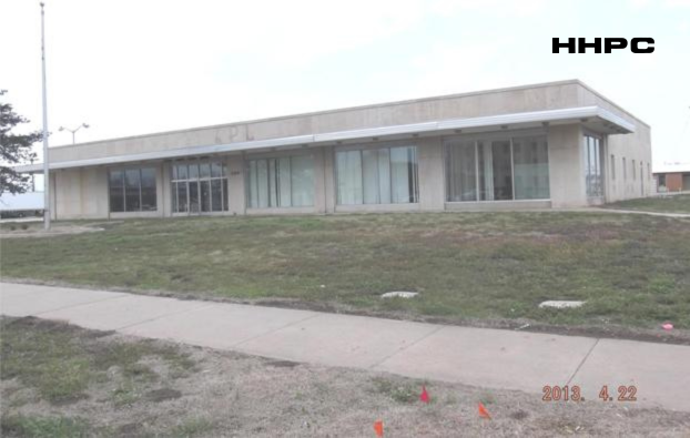 K.P.&amp;L. Business Offices - 200 W. 2nd - Vacant in 2013. Courtesy of the Conard-Harmon Collection.