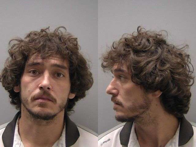 BELLOMY TRAVIS PAROLE VIOL NO BOND